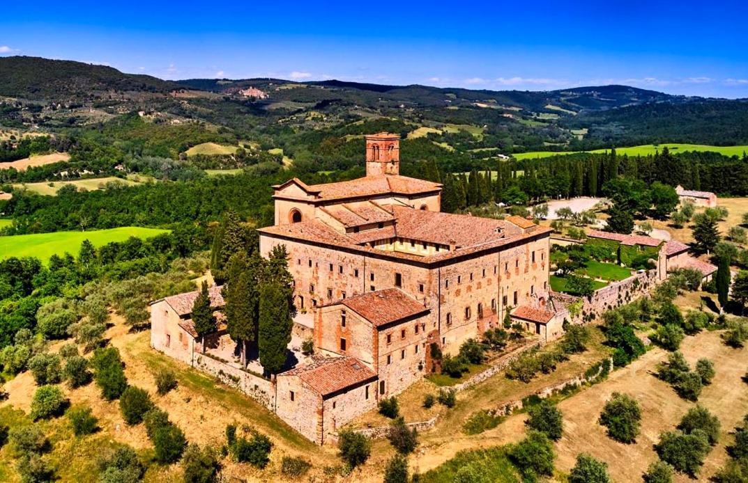 Fattoria Monastero Sant'Anna In Camprena Villa Pienza Exterior photo